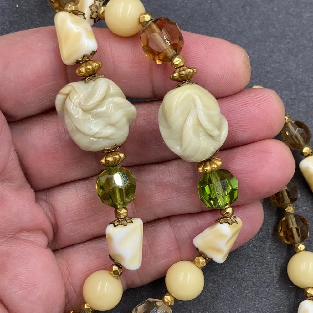 Vintage Signed Regency Jewelry Art Glass Bead Necklace